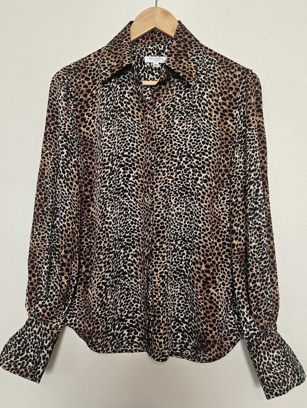 Equipment Cheetah Print Satin Button Blouse XS